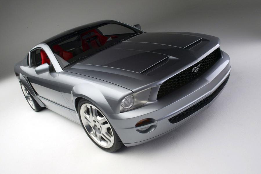  Ford Mustang GT Concept 2003 года  (фото 23 из 31)